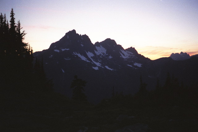 Golden Hinde Massif